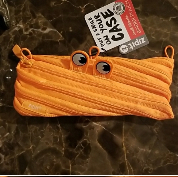 Zipit Small Monster Binder Pouch - Picture 7 of 8